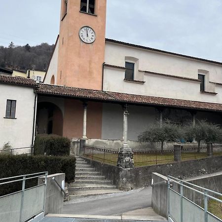 Quiet Flat In Nature In Lugano Luaran gambar