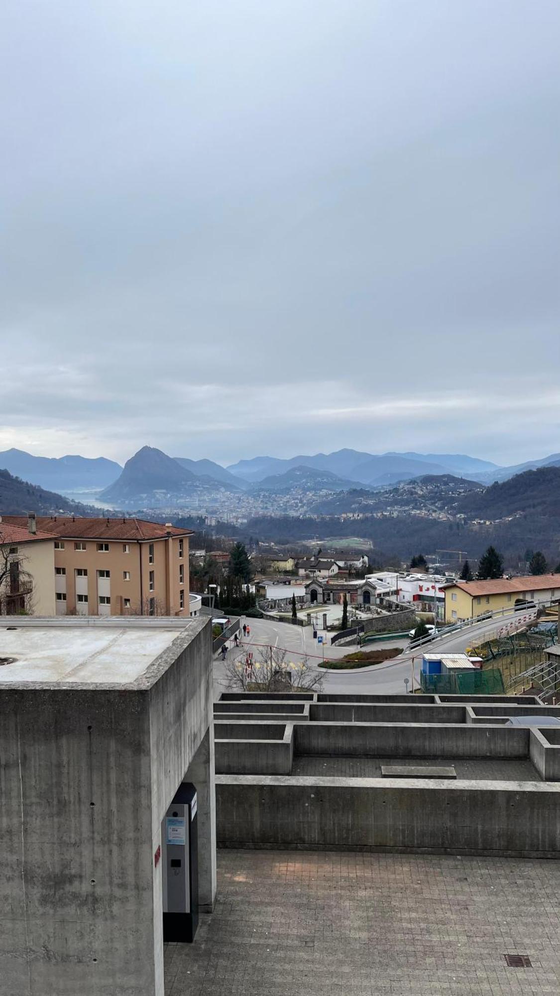Quiet Flat In Nature In Lugano Luaran gambar